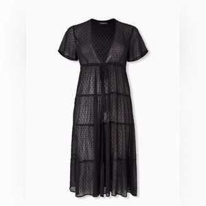 Torrid Black Clip Dot Tiered Kimono NWT